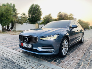 2017 Volvo V90