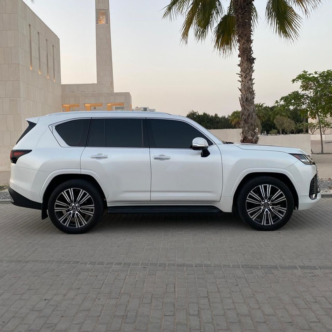 2023 Lexus LX600