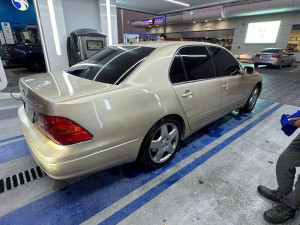 2002 Lexus LS