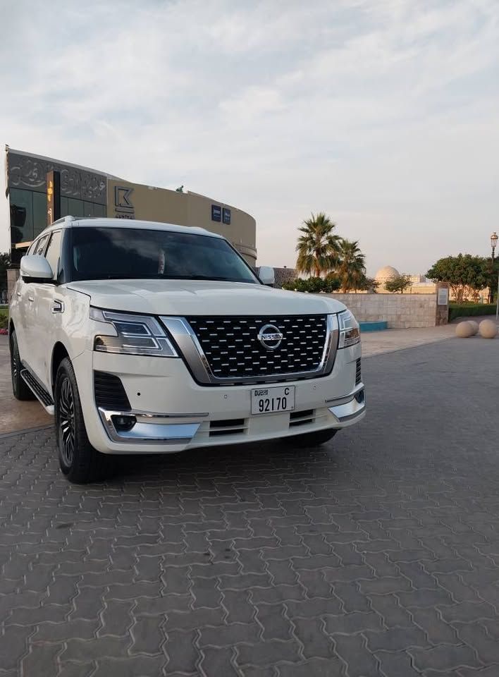 2017 Infiniti QX80 in dubai