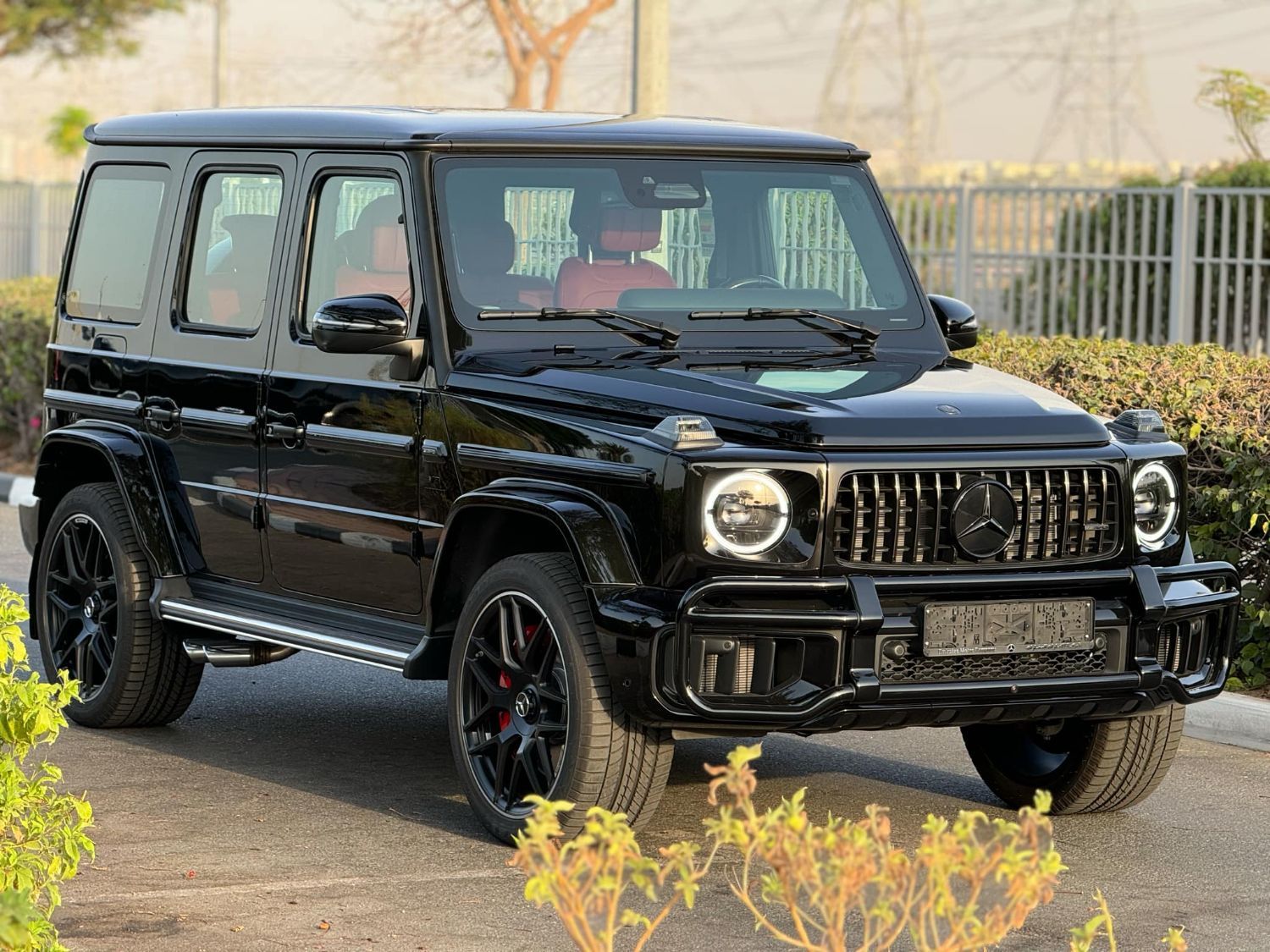 Mercedes-Benz G 63 AMG GCC SPEC UNDER WARRANTY AND SERVICE