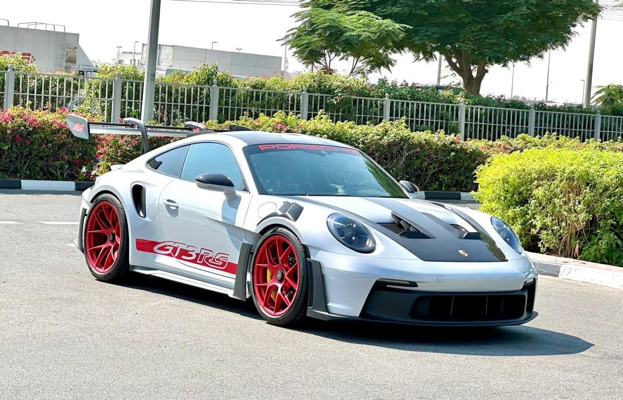 2024 Porsche GT3 RS in dubai