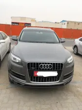 2015 Audi Q7 in dubai