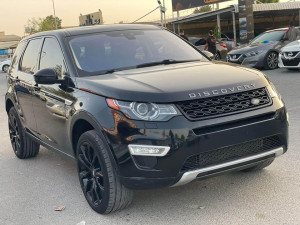 2017 Land Rover Discovery in dubai