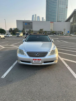 2008 Lexus LS