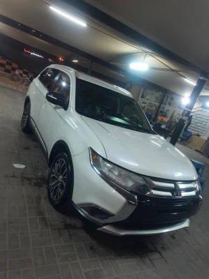 2017 Mitsubishi Outlander in dubai