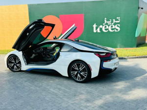 2015 BMW i8