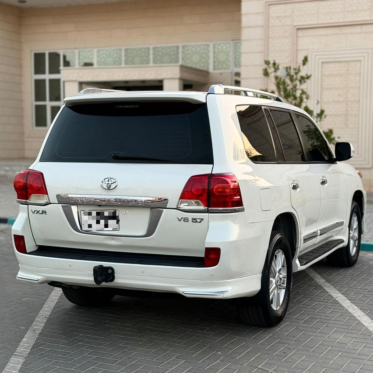 2014 Toyota Land Cruiser