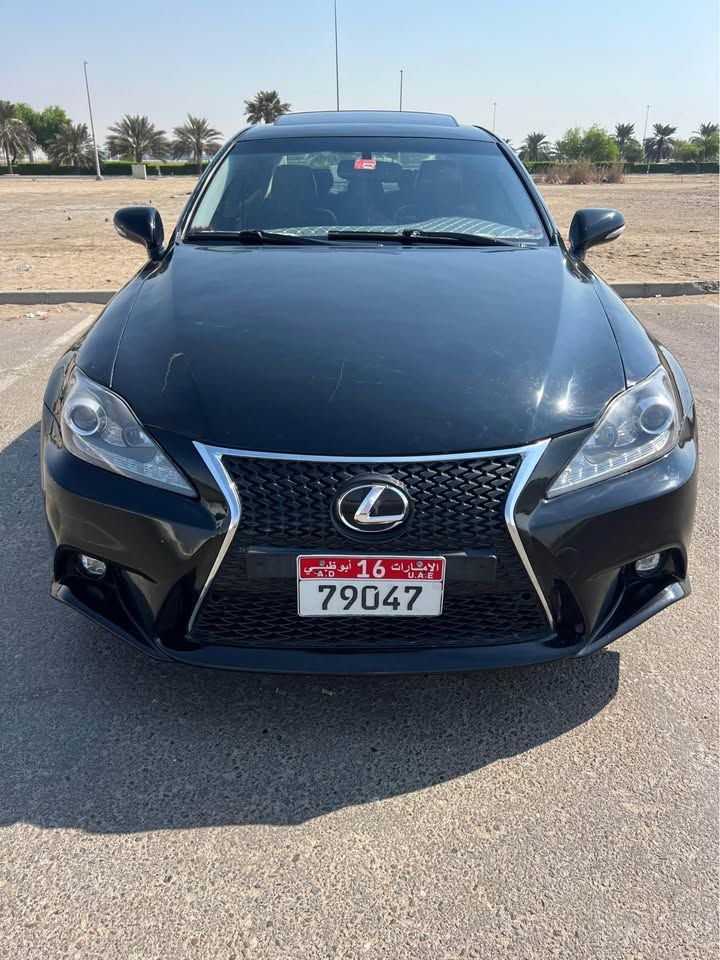 2010 Lexus IS in dubai