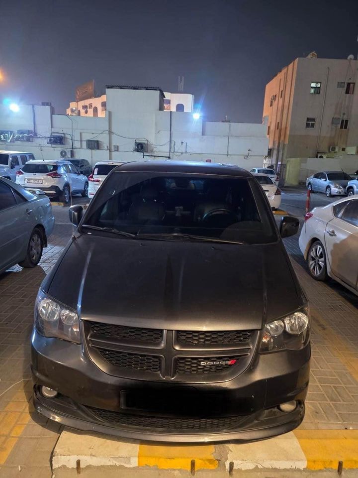 2019 Dodge Grand Caravan in dubai