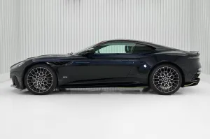 2024 Aston Martin DBS