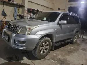 2005 Toyota Prado in dubai