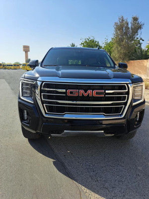 2023 GMC Yukon