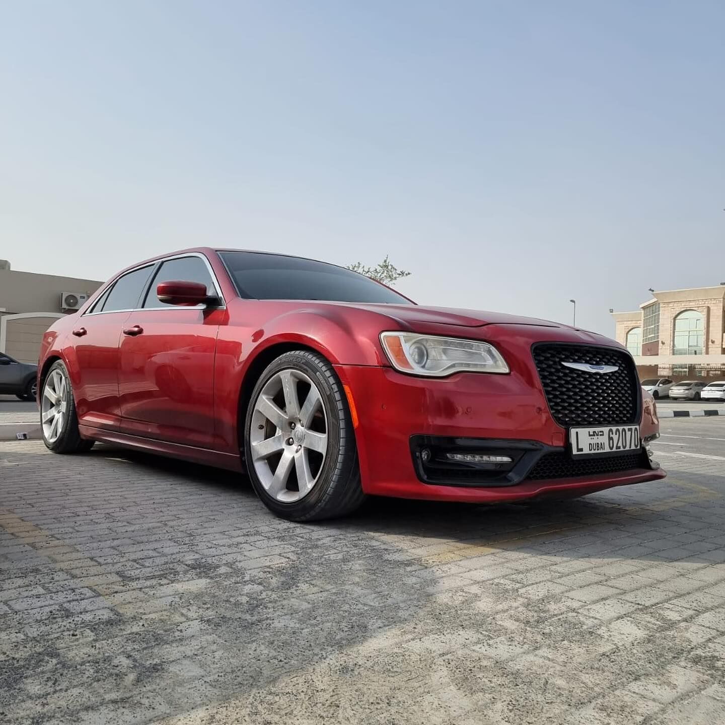 2012 Chrysler 300 in dubai