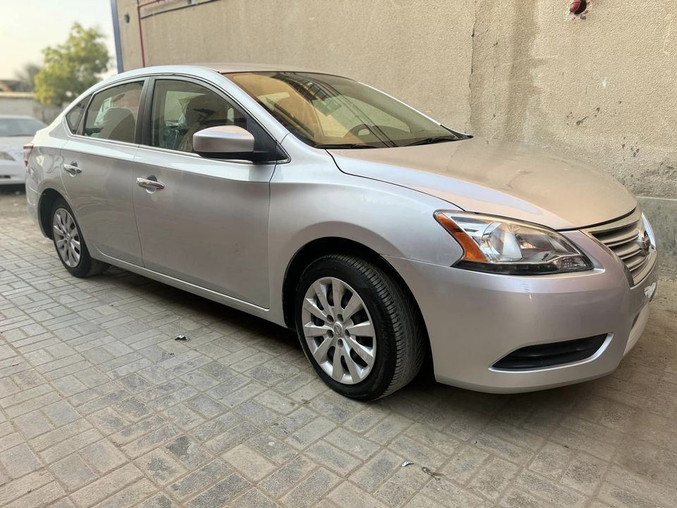 2015 Nissan Sentra in dubai