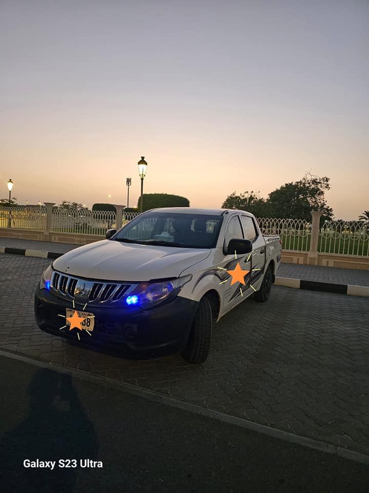 2016 Mitsubishi Pickup in dubai