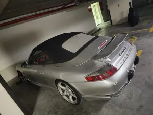 2000 Porsche 911 Carrera