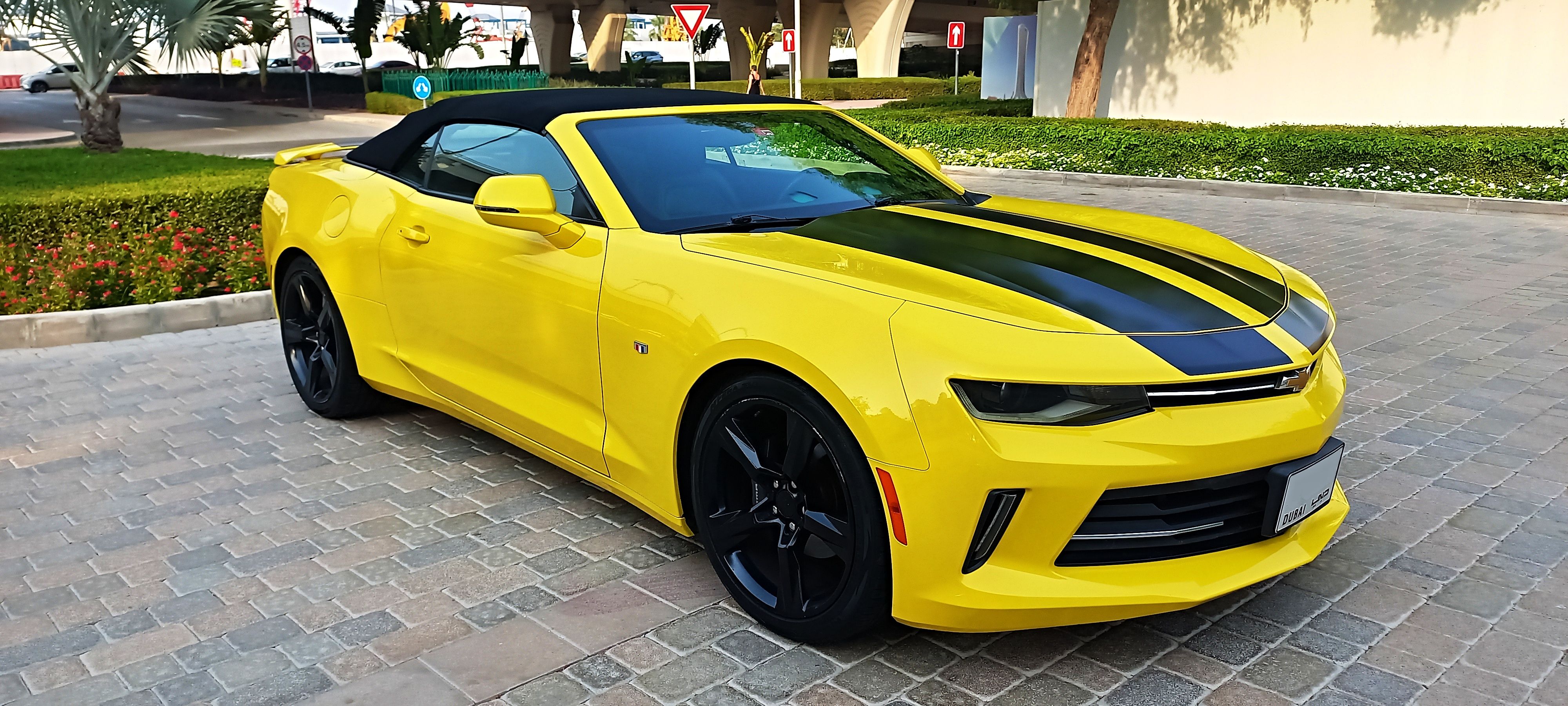 CHEVROLET CAMARO RS CONVERTIBLE FULL 2018 GCC (ACCIDENT FREE PERFECT CONDITION)