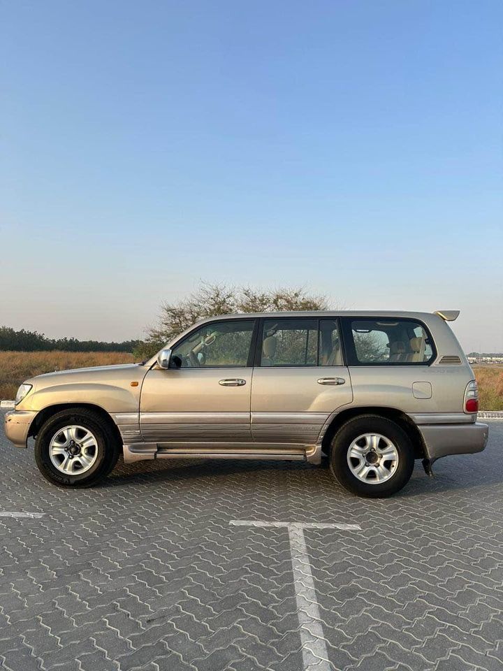 2005 Toyota Land Cruiser