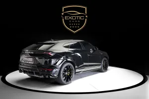 2022 Lamborghini URUS