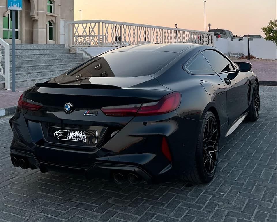 2020 BMW M8