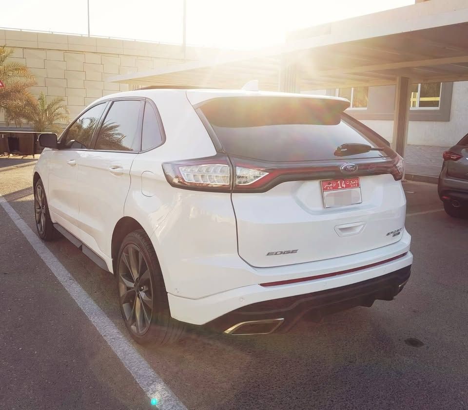 2018 Ford Edge