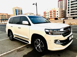 2021 Toyota Land Cruiser