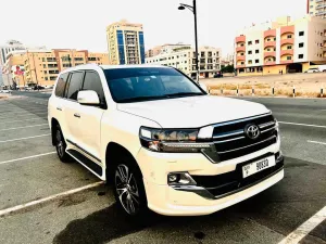 2021 Toyota Land Cruiser