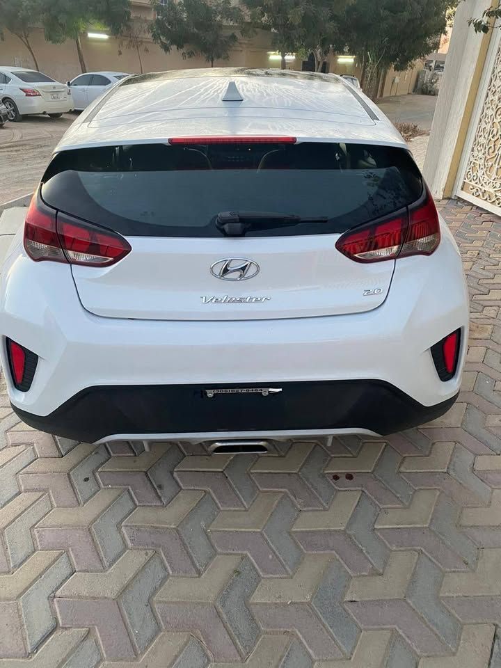 2020 Hyundai Veloster