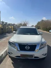 2015 Nissan Pathfinder in dubai