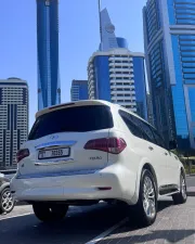 2016 Infiniti QX80 in dubai