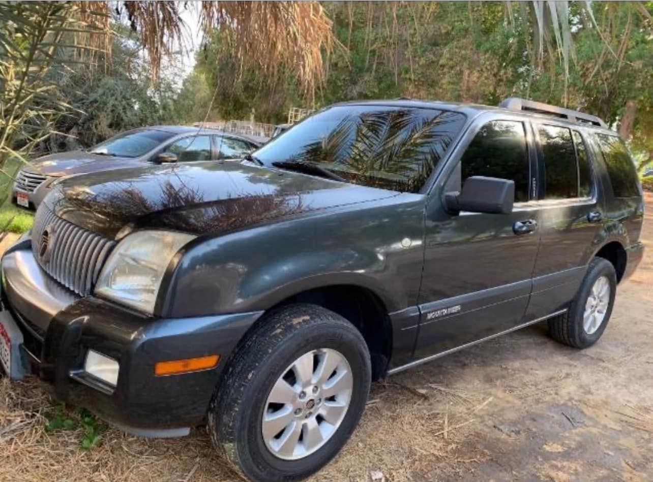 2010 Mercury Monterey in dubai