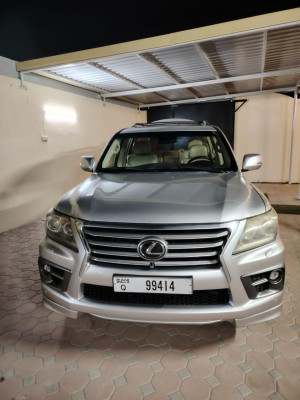 2009 Lexus LX 570 in dubai