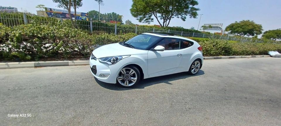 2017 Hyundai Veloster in dubai