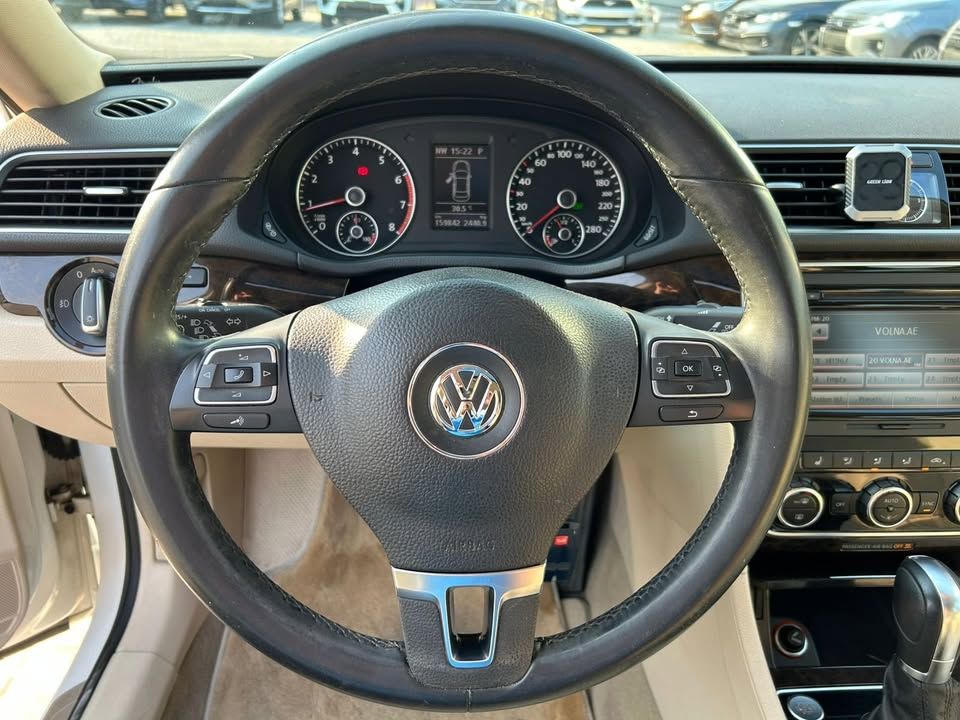 2015 Volkswagen Passat