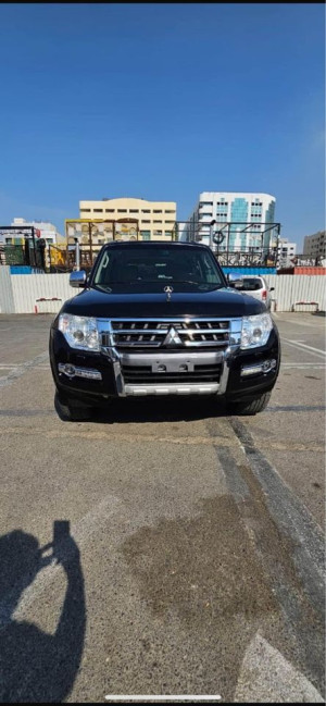 2017 Mitsubishi Pajero in dubai