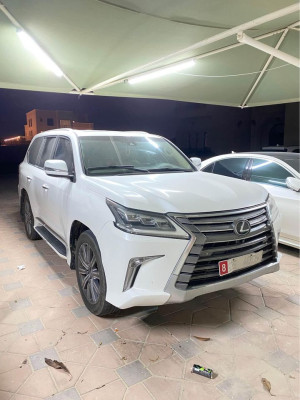 2017 Lexus LX 570