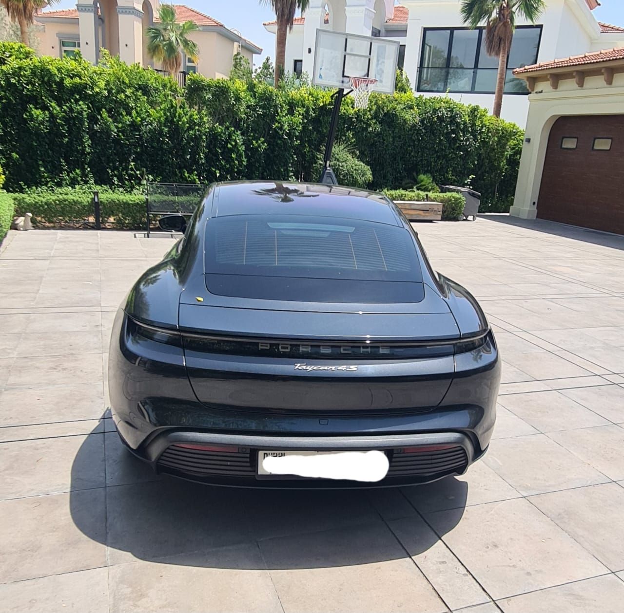 2021 Porsche Taycan in dubai