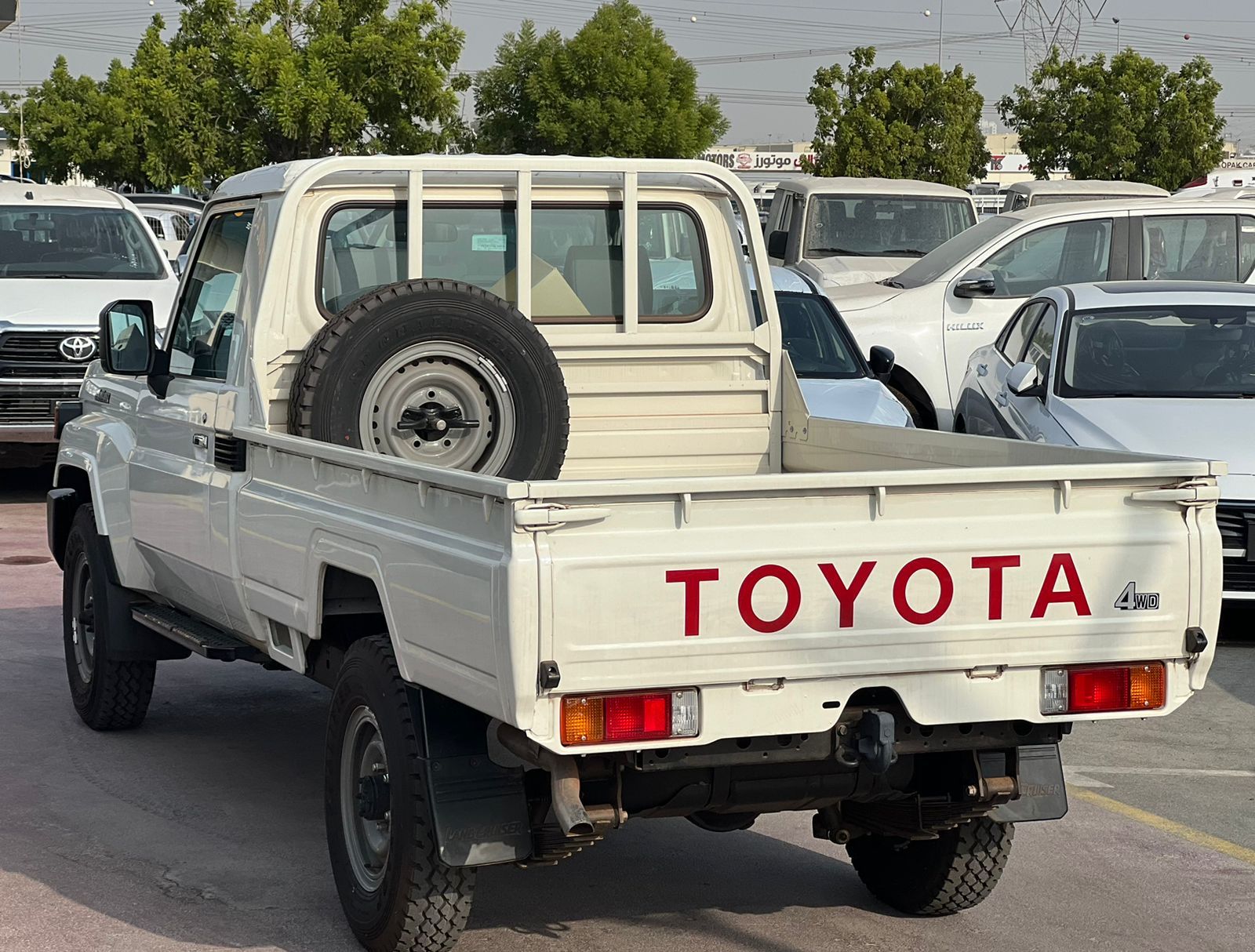 2024 Toyota Land Cruiser Pickup