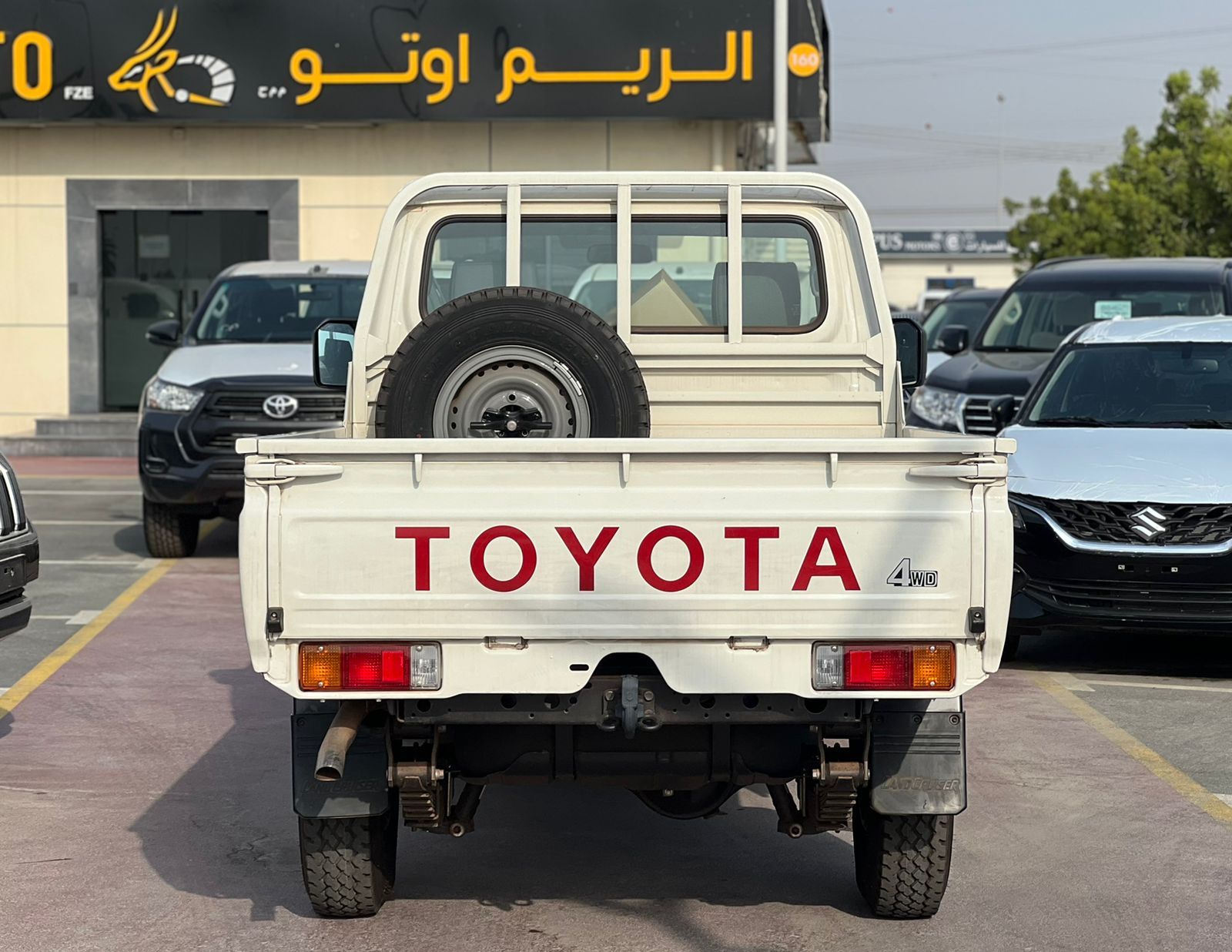 2024 Toyota Land Cruiser Pickup