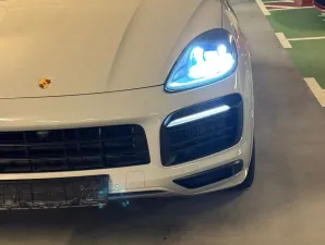 2023 Porsche Cayenne