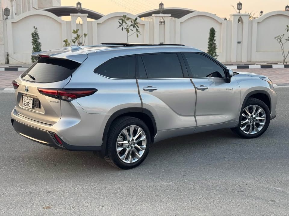 2024 Toyota Highlander