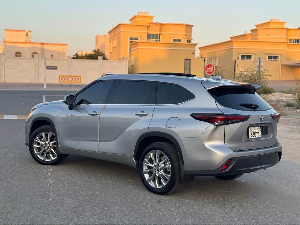 2024 Toyota Highlander