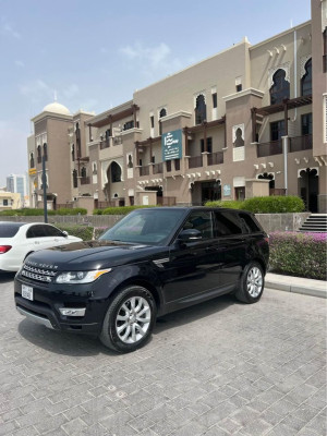 2015 Land Rover Range Rover Sport in dubai