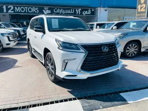 2021 Lexus LX 570 in dubai