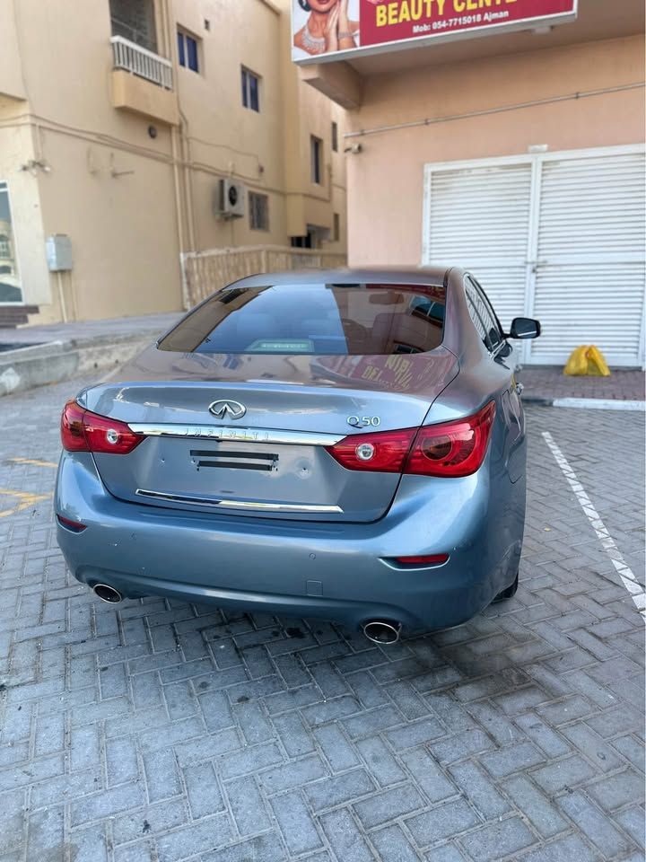 2015 Infiniti Q50