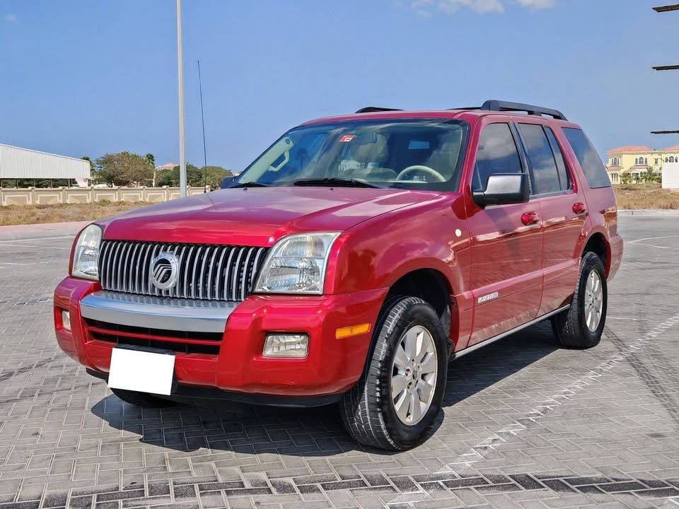 2008 Mercury Moutaineer in dubai