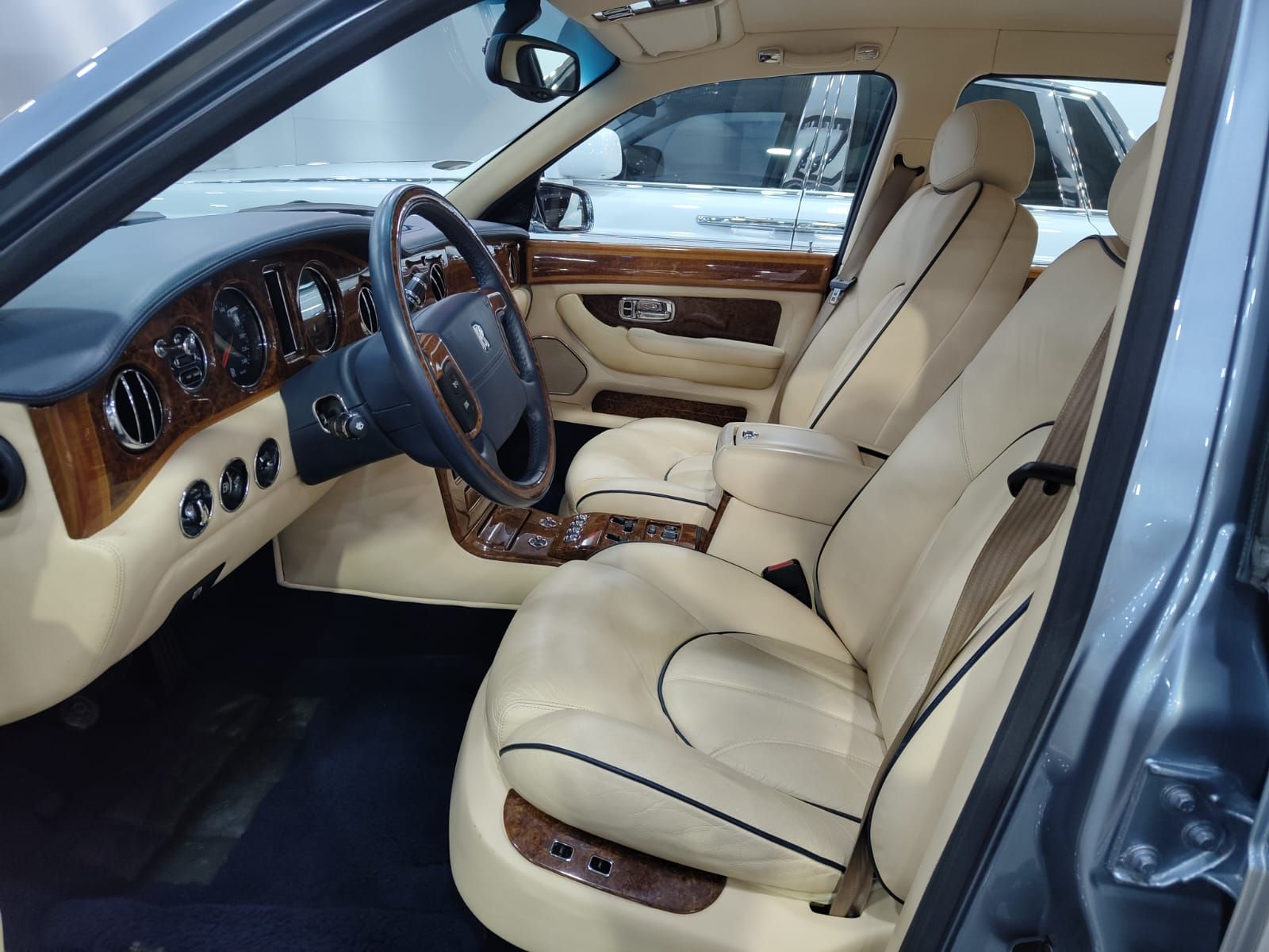 2002 Rolls Royce Silver Seraph