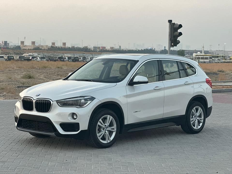 2017 BMW X1 GCC PANORAMIC 