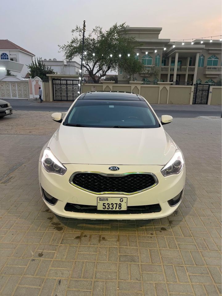 2016 Kia Cadenza